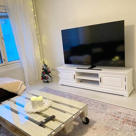 Spacious Home In Heart Of City Rovaniemi Bagian luar foto